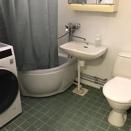 Spacious 1Bdrm Apartment Near Metro. Free Parking Vantaa Extérieur photo