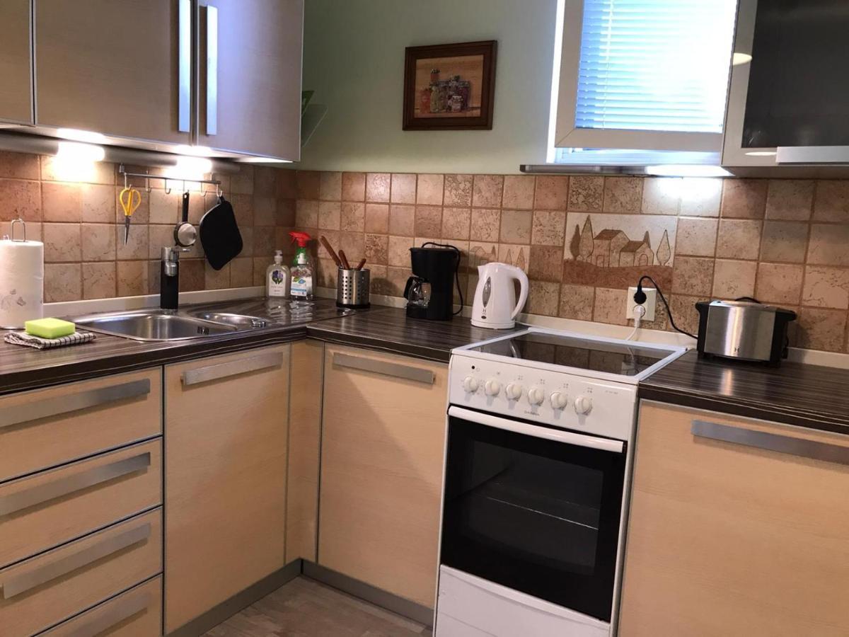 Spacious 1bdrm Near Metro. Free Parking * Vantaa